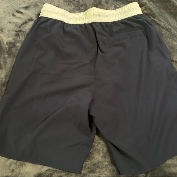 Edgar & Ash trunks men’s size small blue & white NWOT - Picture 4 of 4